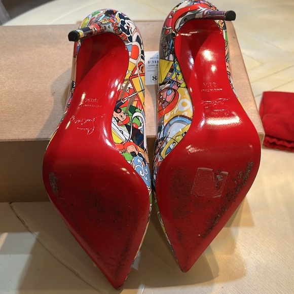 Christian Louboutin Limited Edition Stiltto 4 1/2 inch heels - Picture 9 of 9